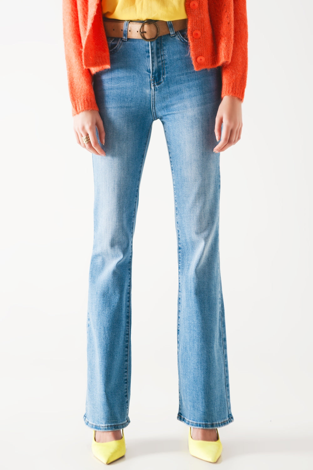 70s high flare jeans in light wash stretch