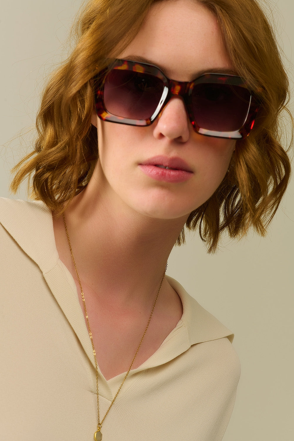 90s Squared Sunglasses in brown
