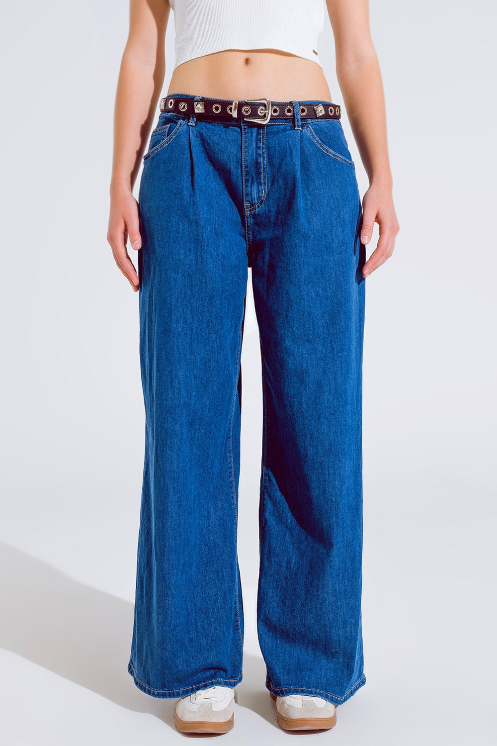 Q2 Boyfriend Wide leg five pocket jeans in dark wash