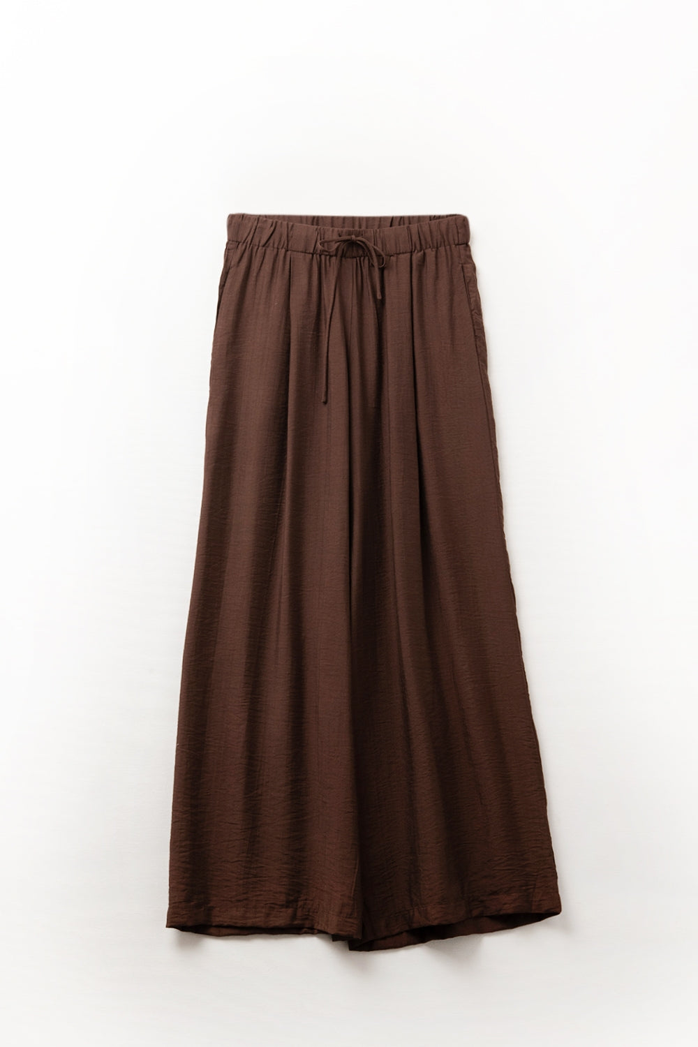Brown pants with wide leg in light viscose fabric
