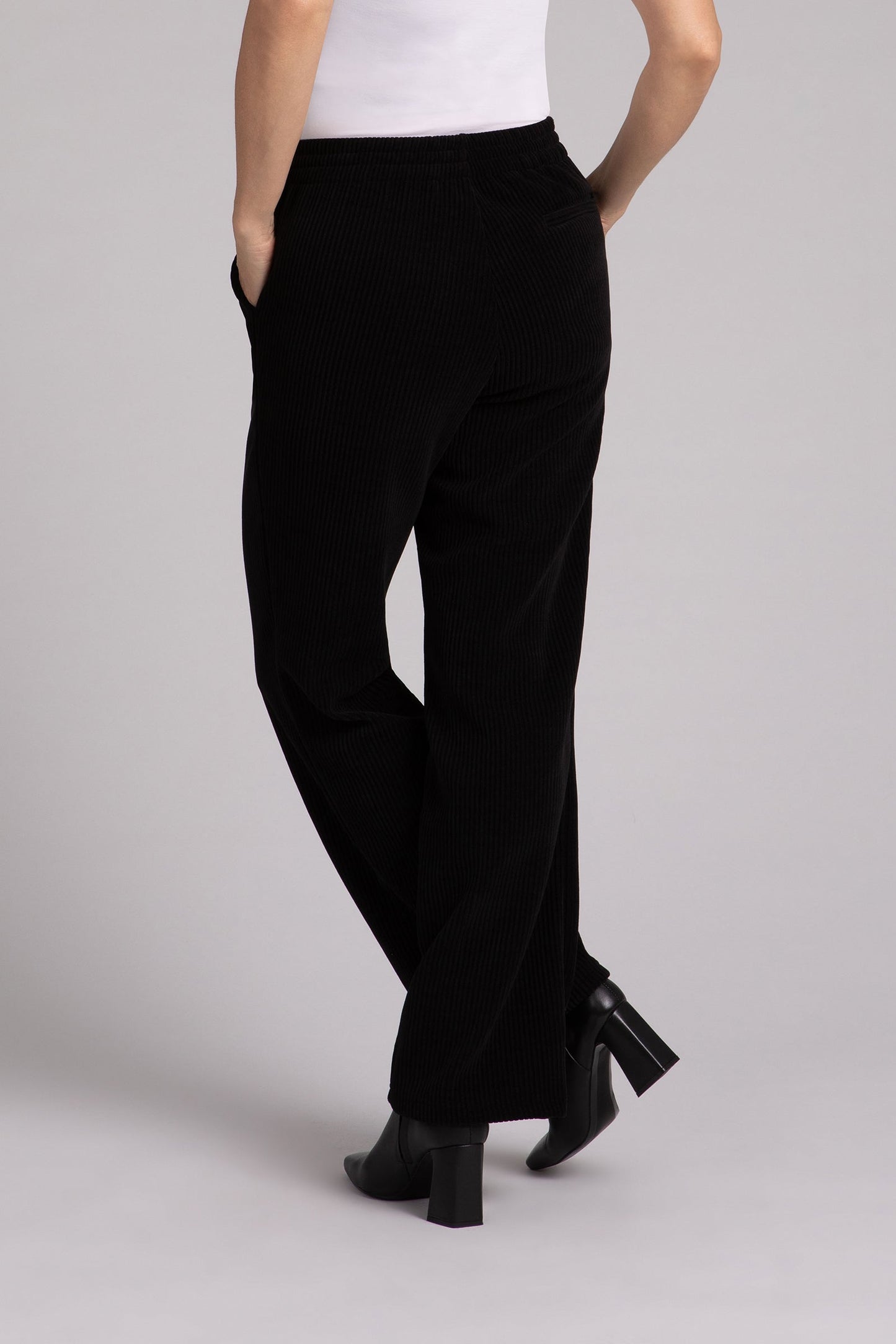 Wardrobe consultant personal shopper