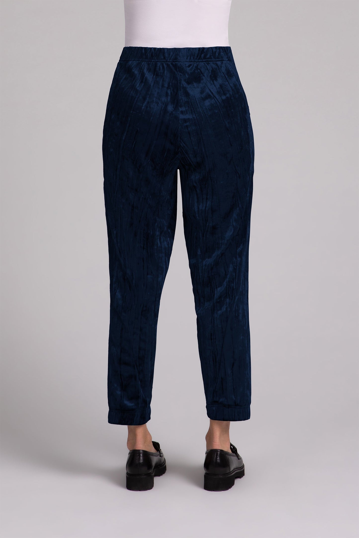 Trendy women's clothing