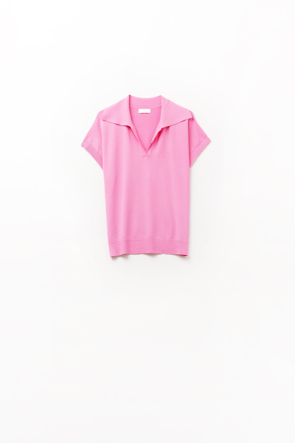 Fine Knit Polo-Style Short Sleeve Top in Fuchsia