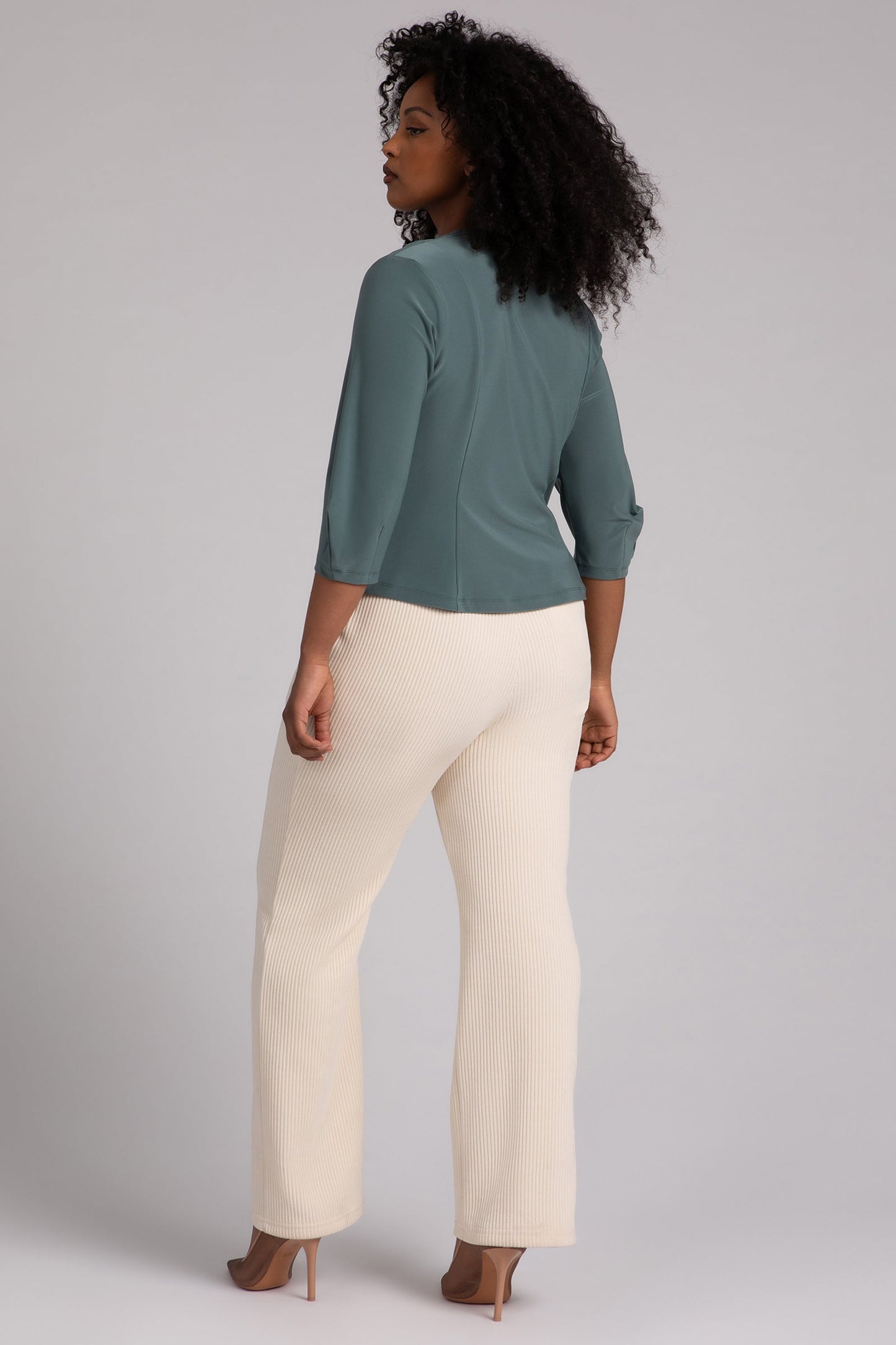 Shop online for womens clothing