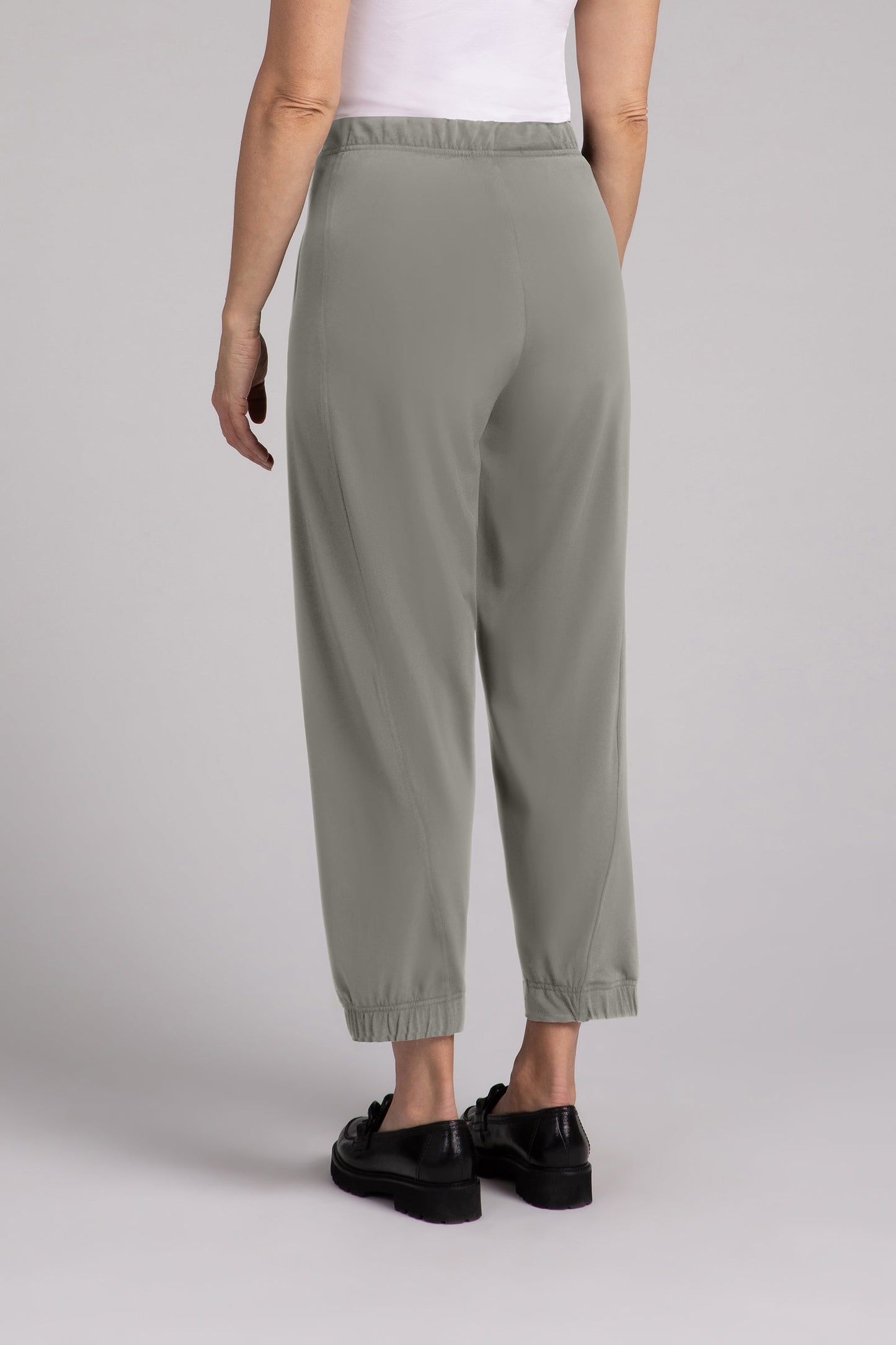 Trendy work clothes on a budget