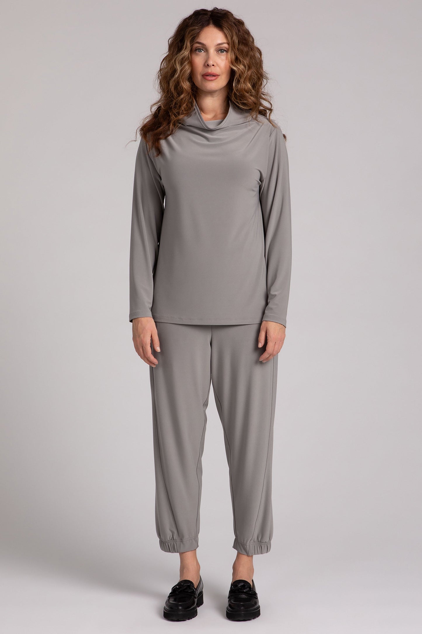 Women's fashion online shopping
