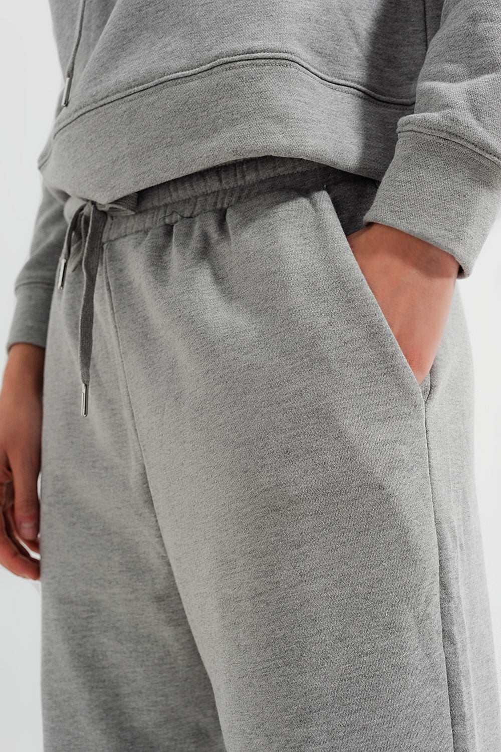 Jogger in light gray heather