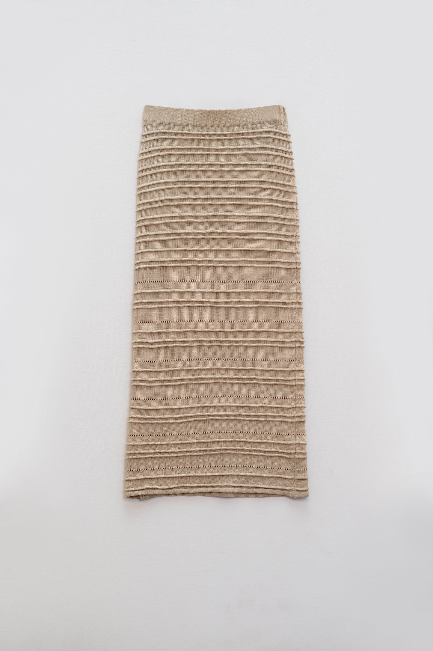 Knitted Midi pencil Skirt in Beige