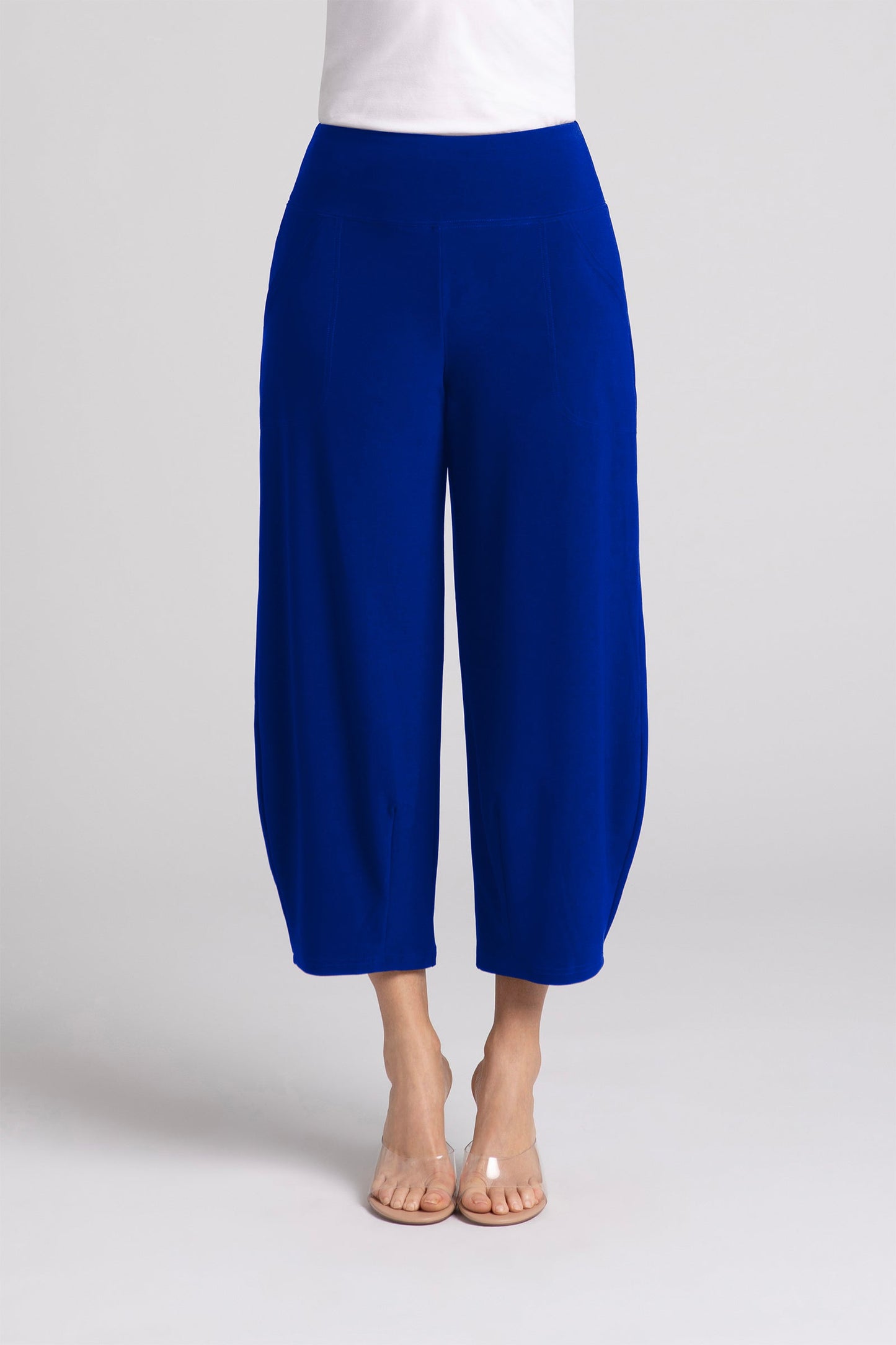 Trendy women's clothing
