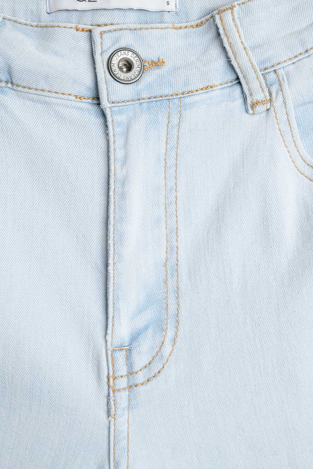 Oversized Straight Leg Jeans in Light Wash denim