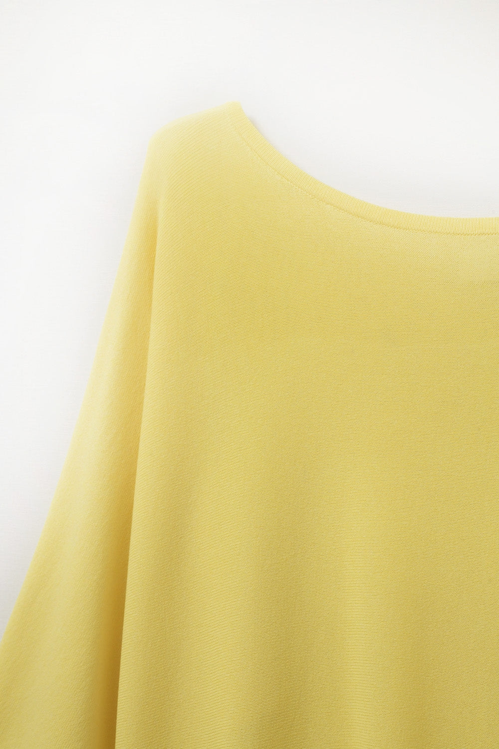 Oversized Yellow Sweater with Elbow-Length Sleeves