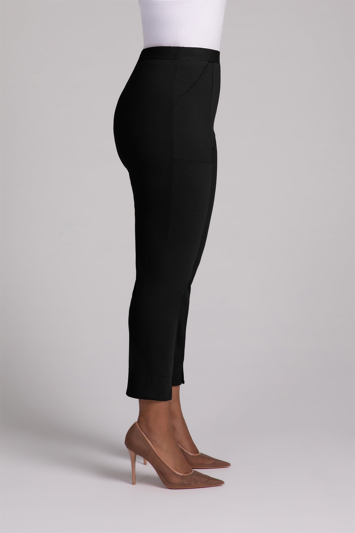 Wardrobe consultant personal shopper