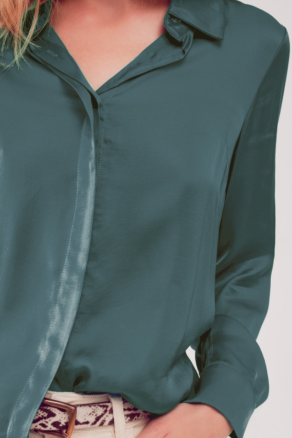 Satin shirt in green