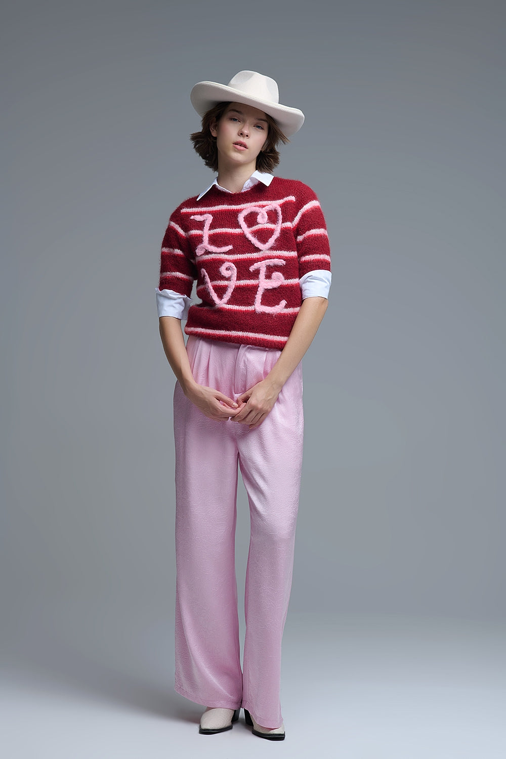 Short Sleeve Embroidered Love Sweater in Burgundy