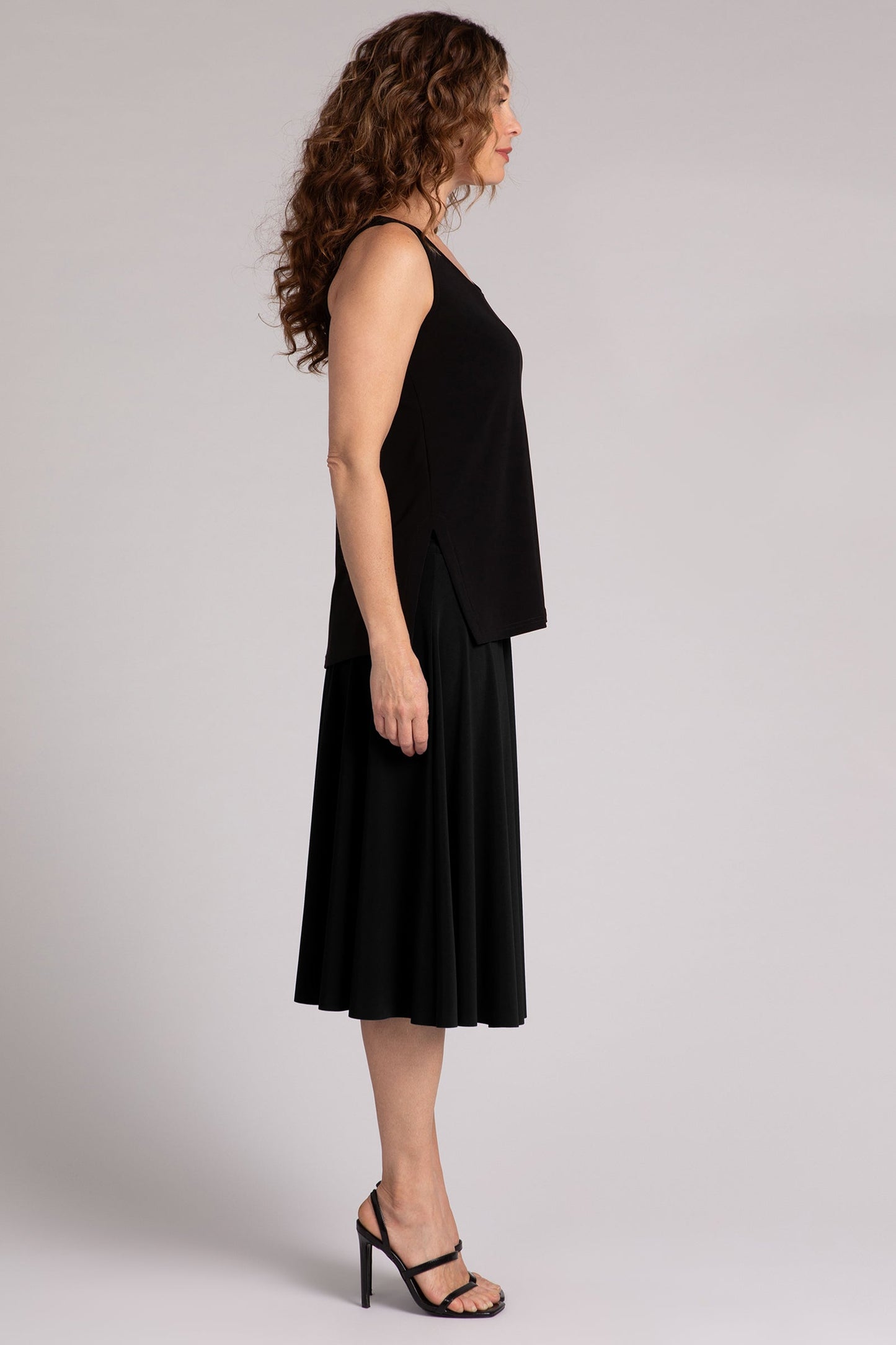 Shop online for womens clothing