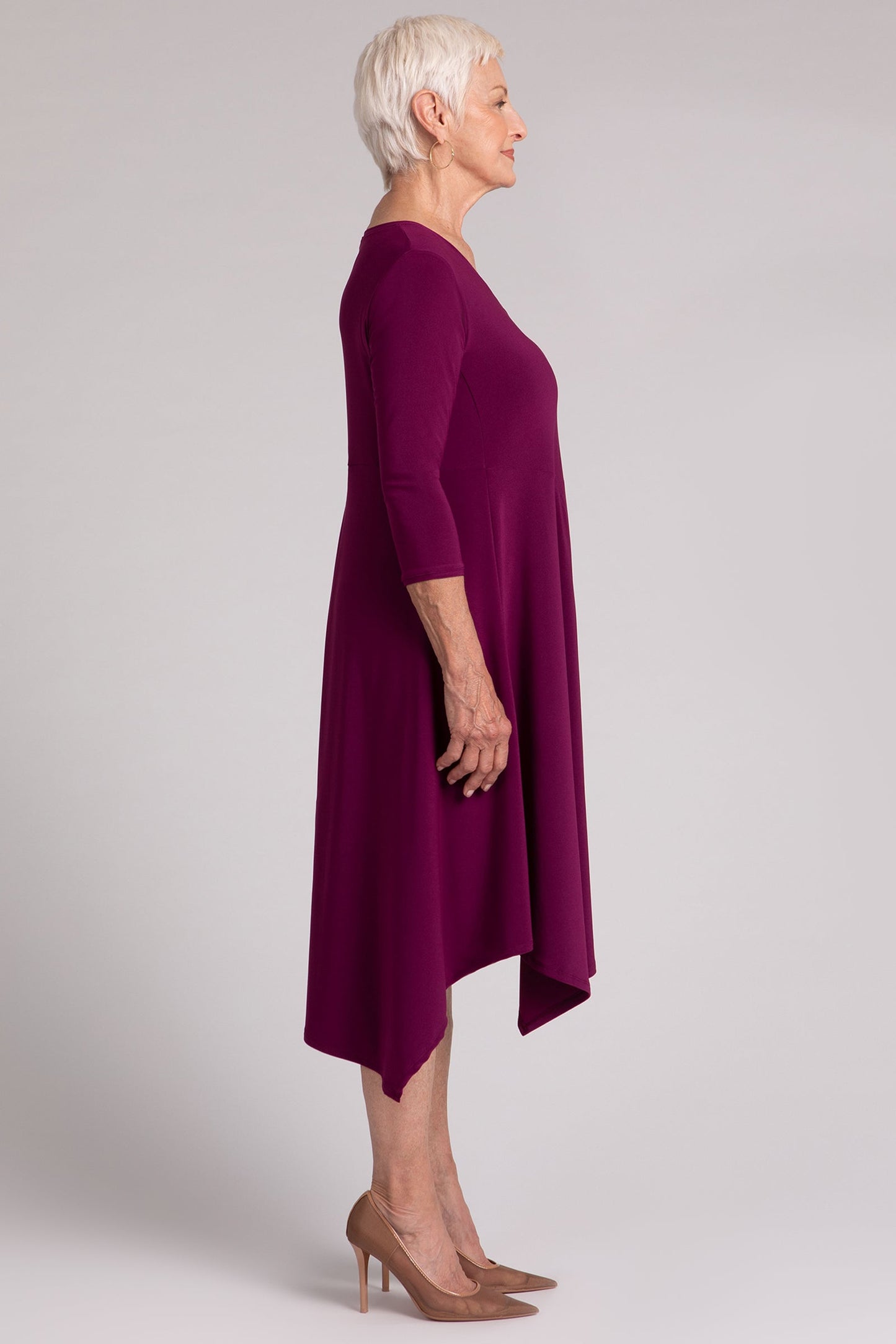 Trendy women's clothing