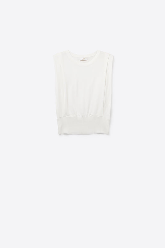 Q2 Sleeveless Knited sweater With Shoulder Drape in White