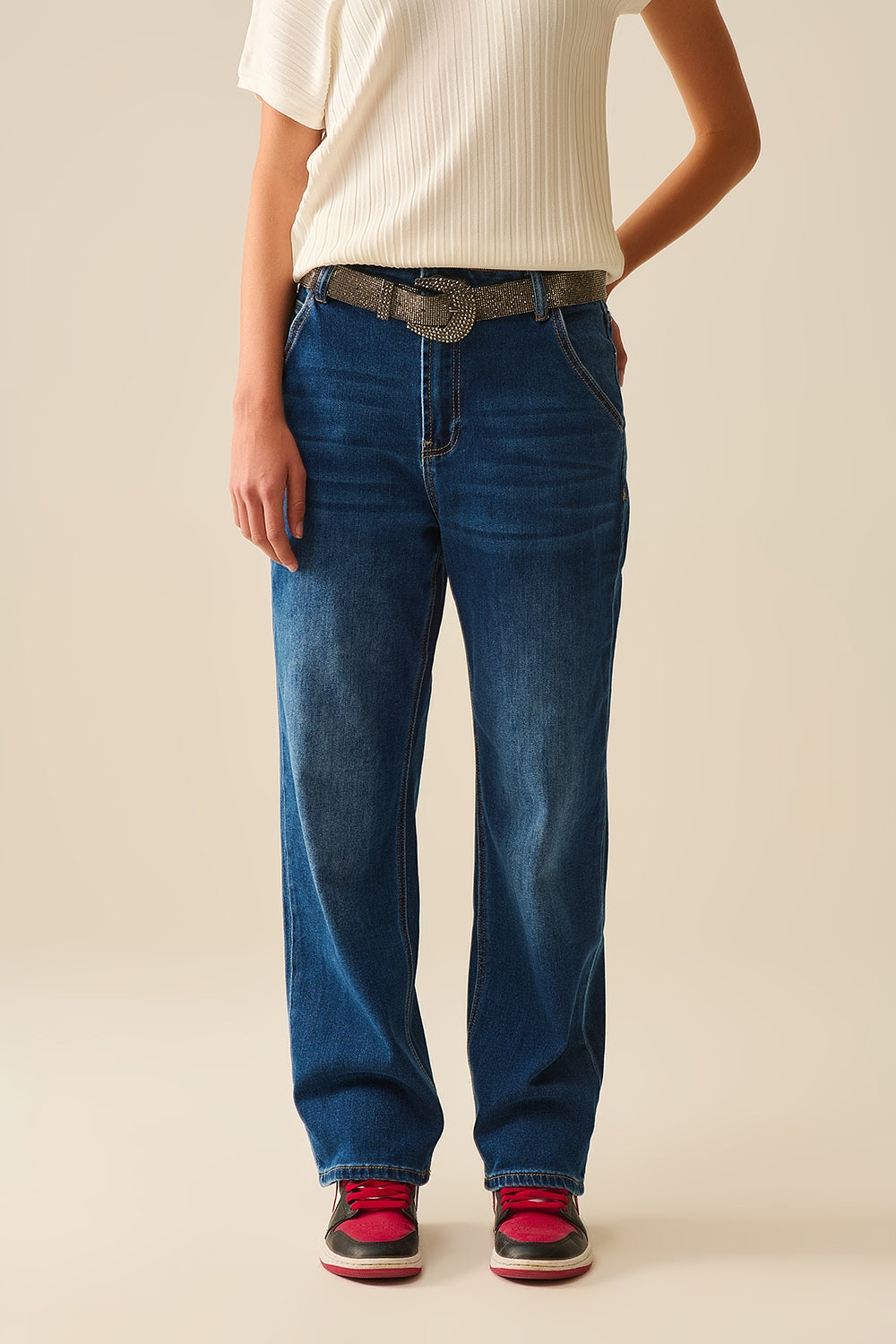 Q2 Straight Fit Jeans With Side Pockets in Mid Blue