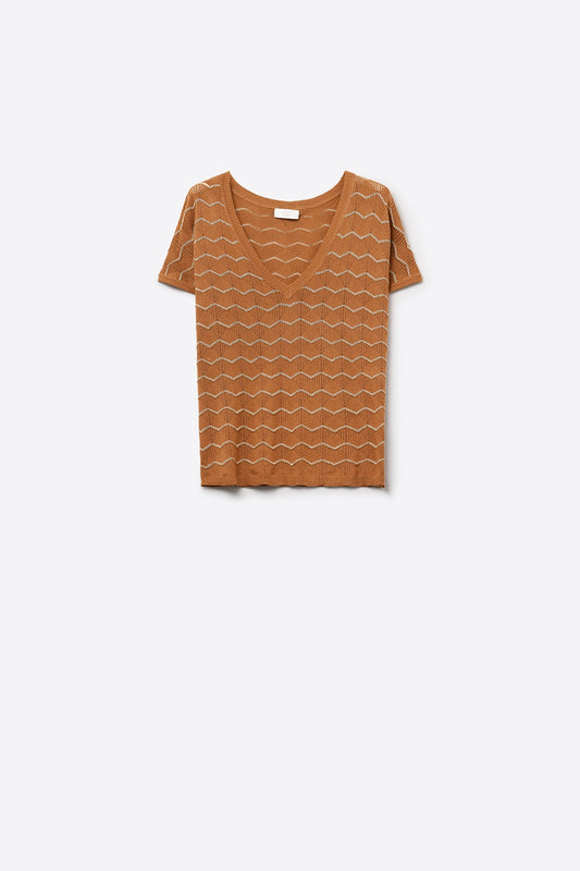 Q2 Zigzag V-Neck Knit sweater with dropped sleeves in Brown