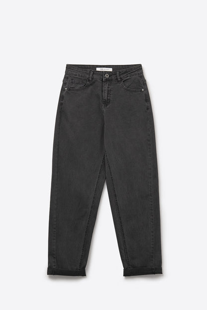 High-Waisted Barrel-Leg Pants in Washed grey