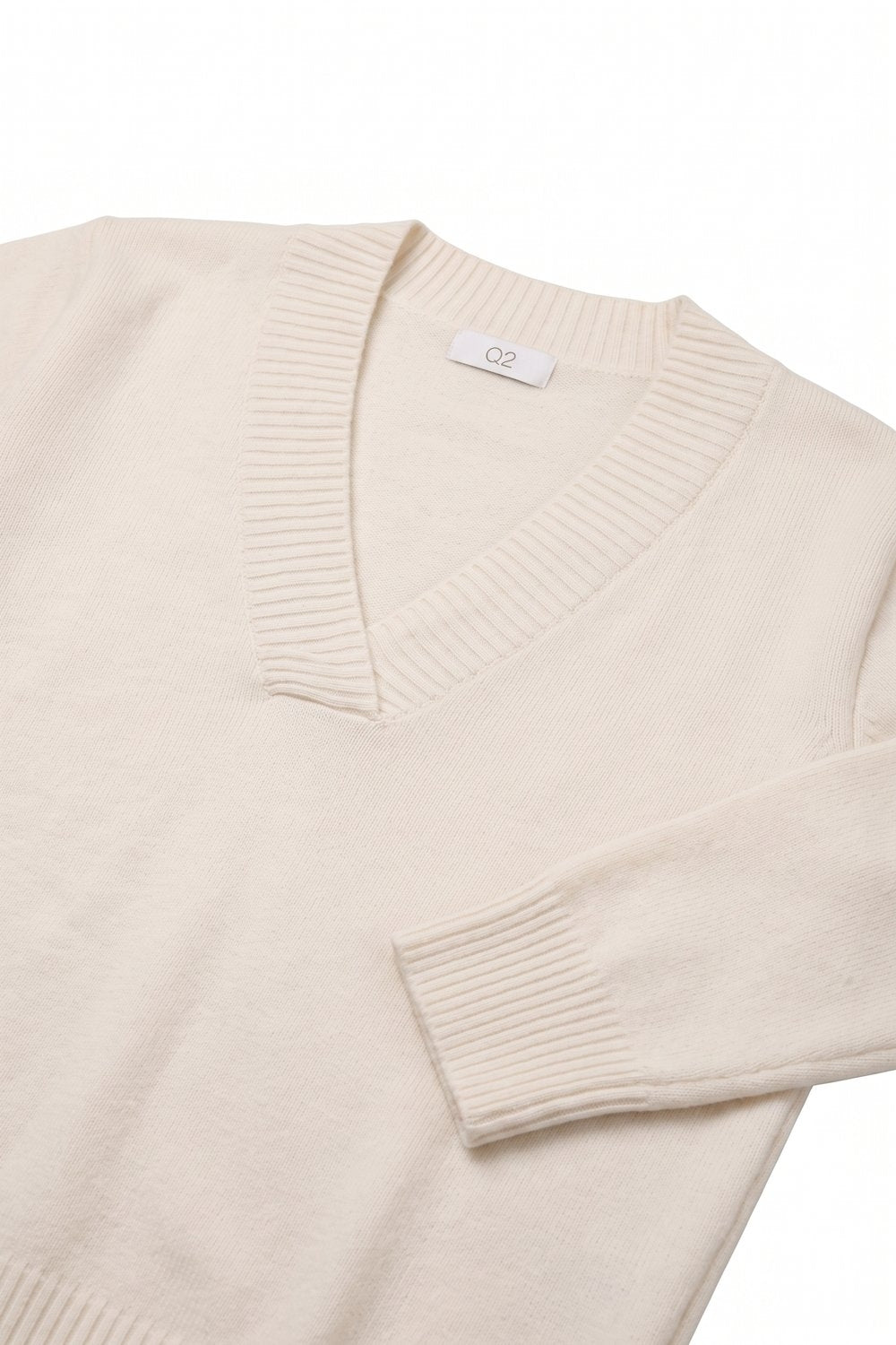 White warm Knit wide V-Neck jumper