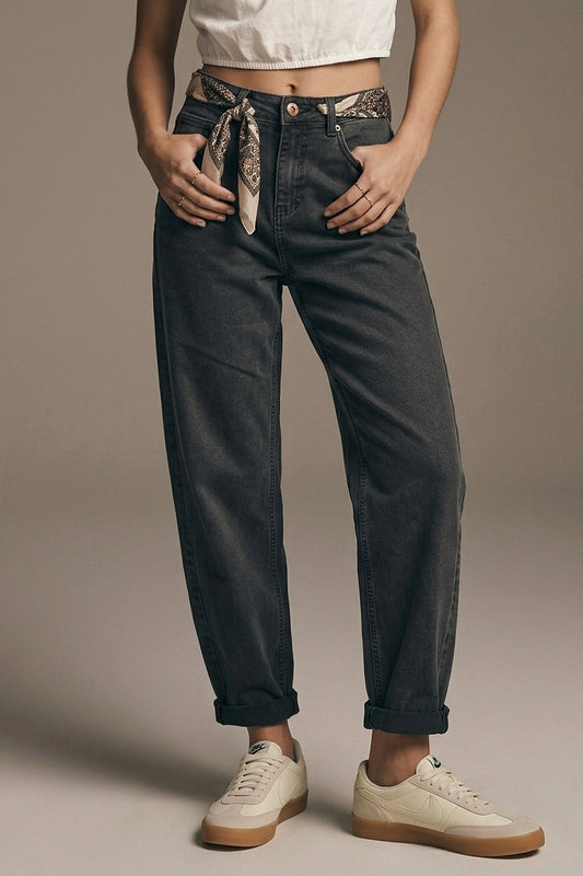 High-Waisted Barrel-Leg Pants in Washed grey