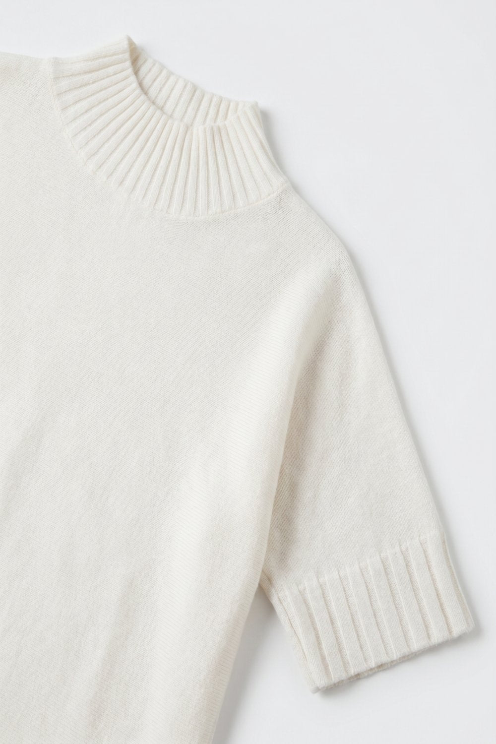 Cream chunky Ribbed Knit high Neck Sweater with elbow-length sleeve