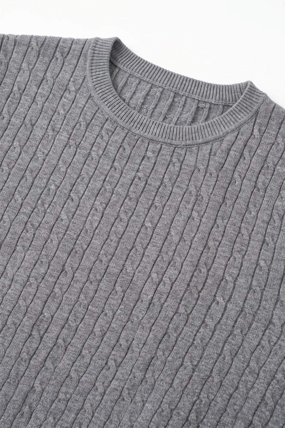 Short-sleeve sweater in gray knit with ribbed edge