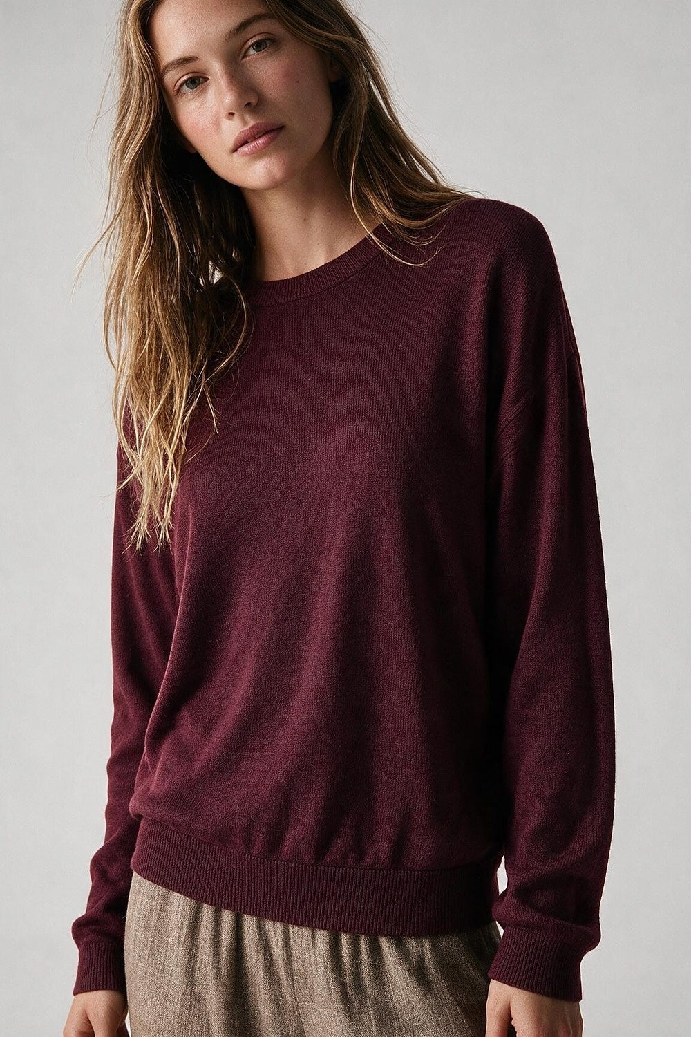 Burgundy Merino Wool Blend Fine Knit Crew Neck Sweater