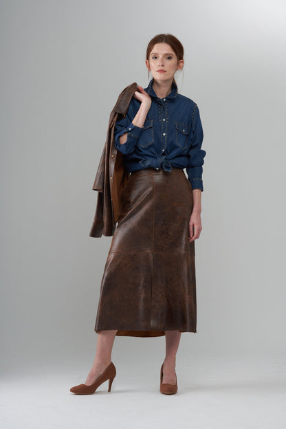 BCT2612 Chambray Button Up Top with Studs