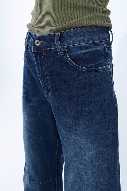 Barrel jeans with balloon-style knee seam detail
