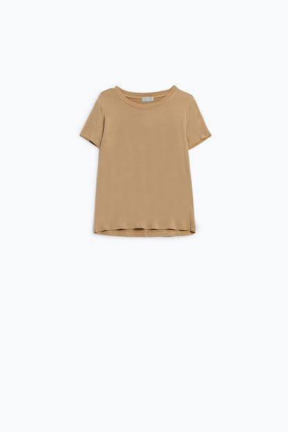 Q2 Basic Camel Crew Neck viscose T-shirt