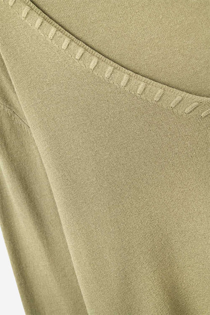 Camel sweater with V neckline