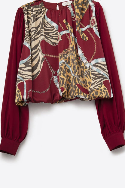 Chic Red Cropped Blouse with Abstract Print
