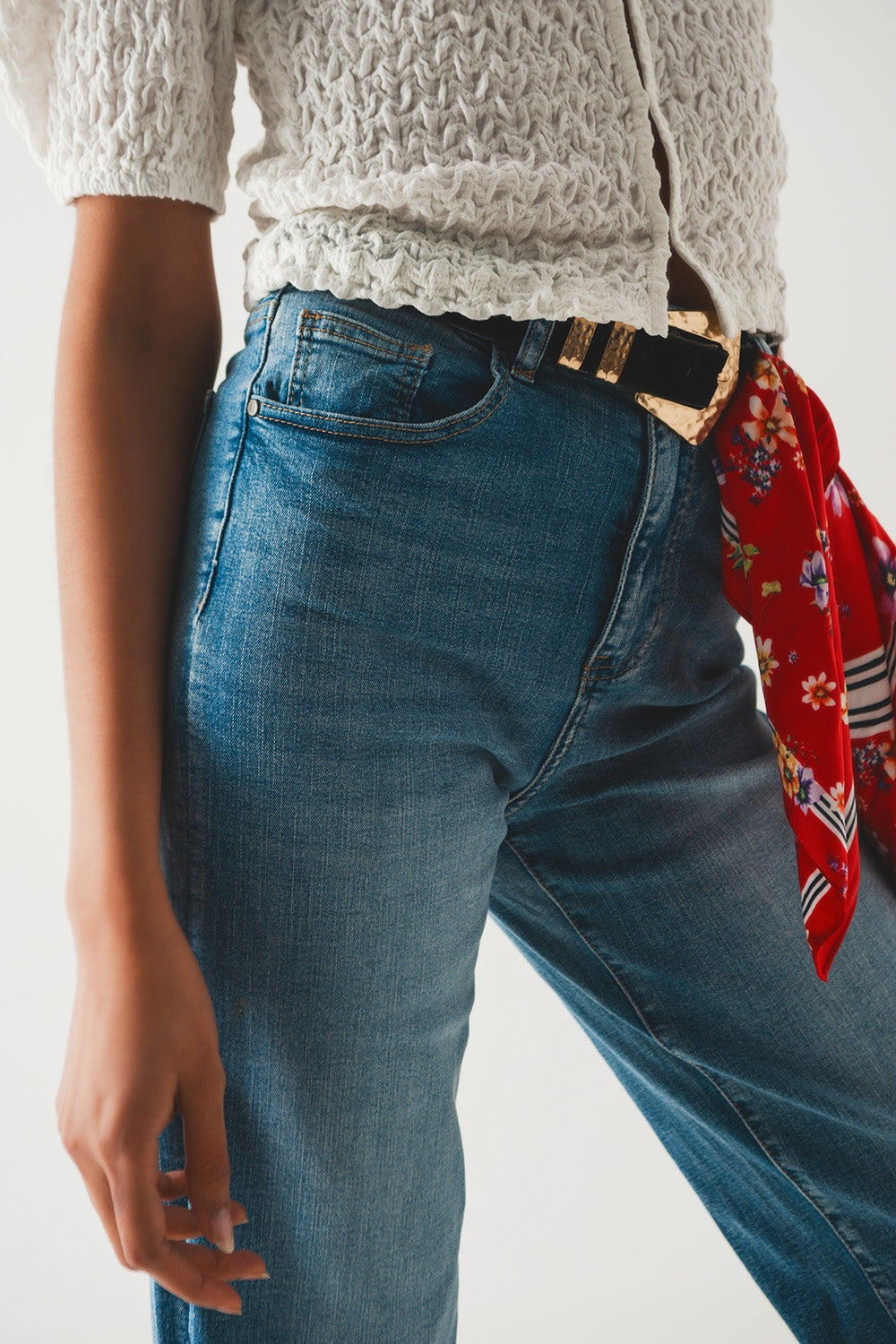 Cotton high waist straight leg jeans in vintage blue