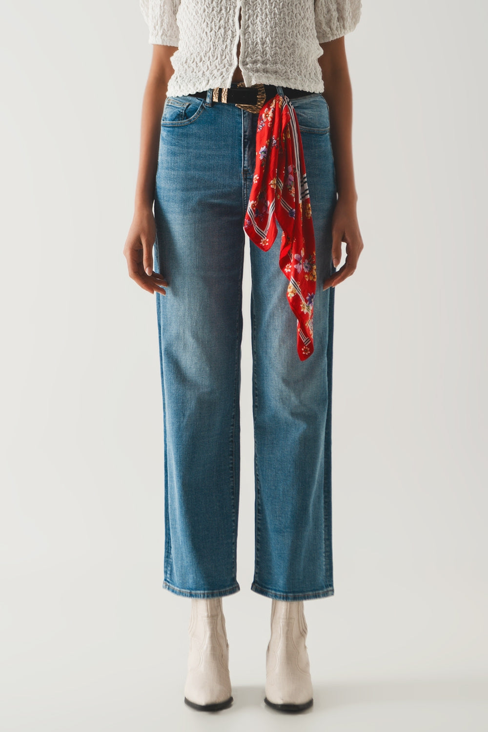 Cotton high waist straight leg jeans in vintage blue