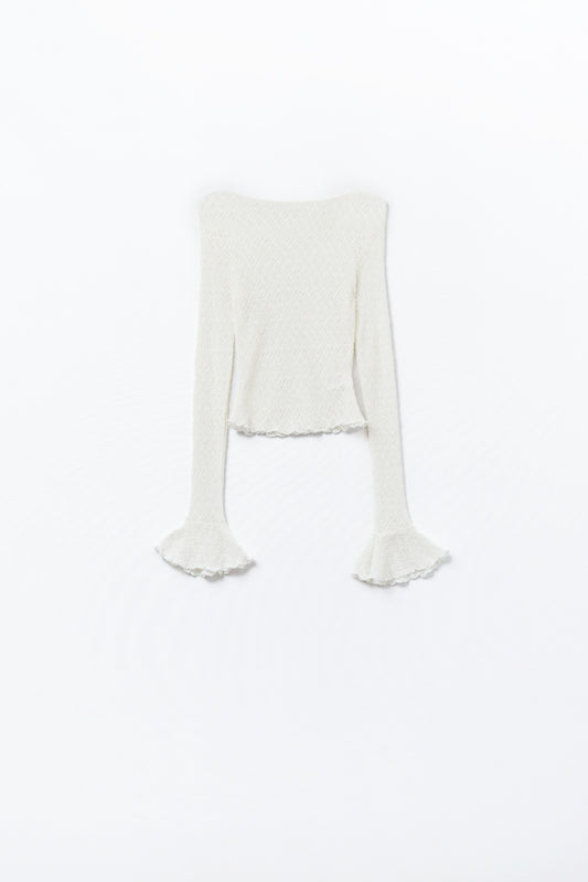 Q2 cream flared long sleeve t-shirt in lace fabric
