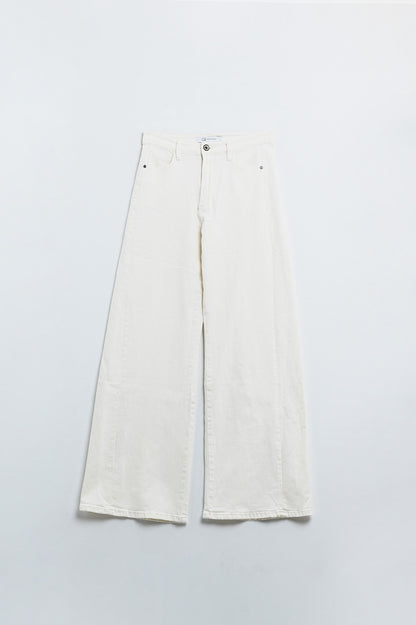 Extra wide leg trousers in cream color