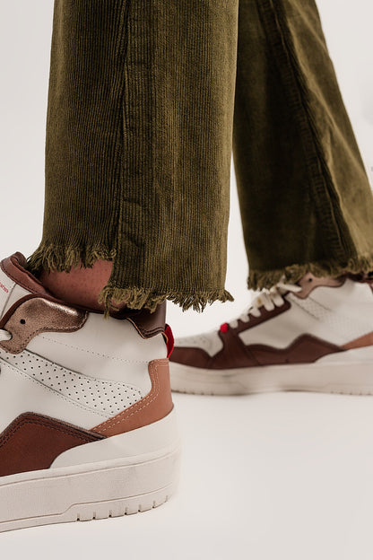 Flare corduroy pants in green