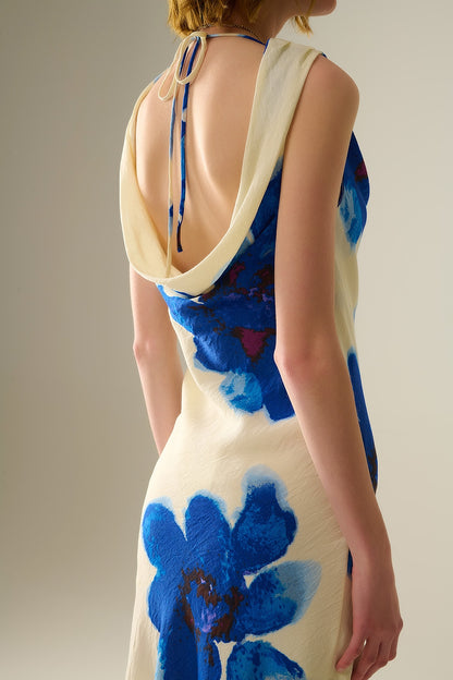 Flowy sleeveless Blue maxi dress with floral print