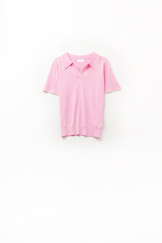 Q2 fuchsia knit polo shirt with contrasting detail