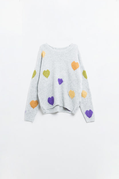 Grey sweater with boat neck and heart print