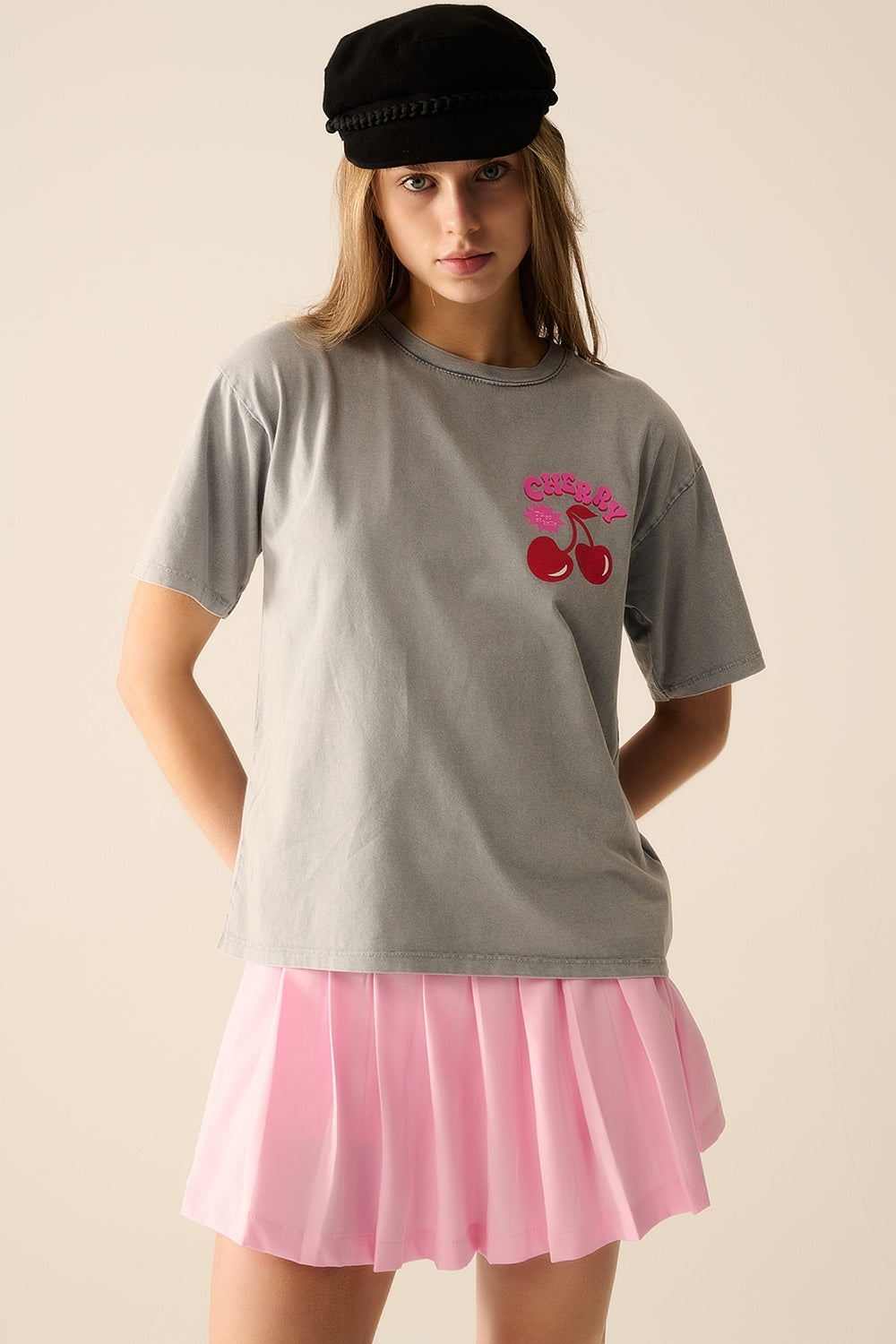 Grey T-shirt with Cherry in logo and letters