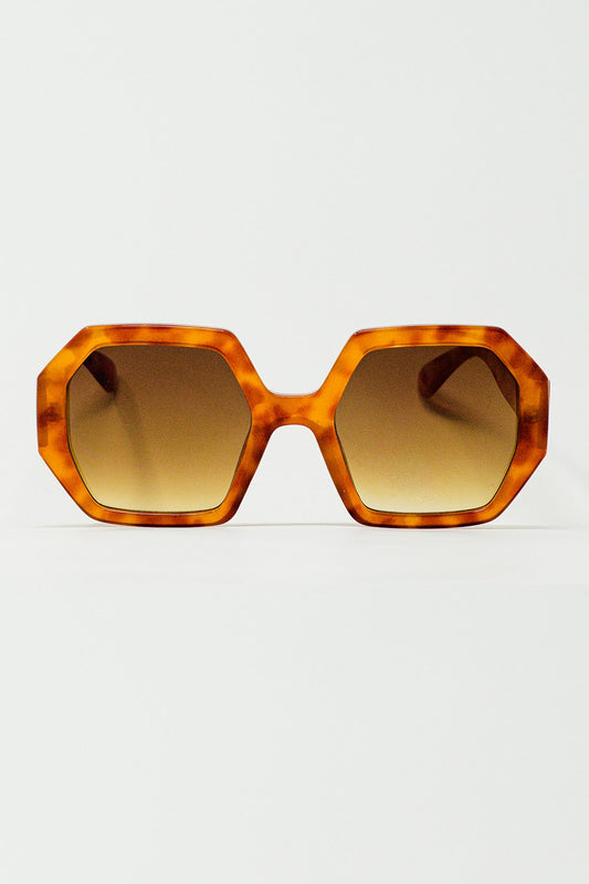 Q2 Hexagonal Oversized Sunglasses In Vintage Tortoiseshell