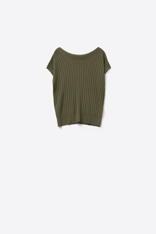 Q2 Khaki fine Rib knitted Sweater with boat neck