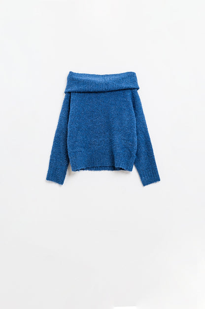 Q2 knitted fluffy boat neck sweater in blue
