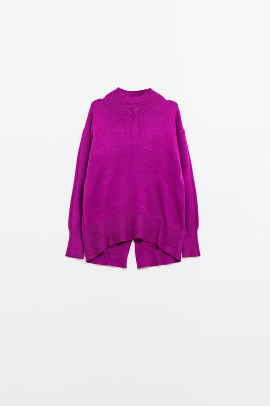 Q2 Loose fuchsia sweater with open back detail