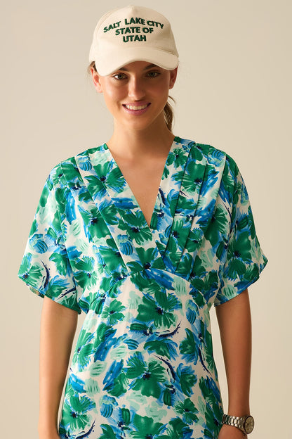 Maxi floral print dress in satin fabric with dropped sleeves