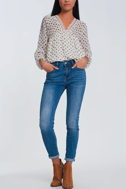 Q2 Mid waist skinny jeans in light denim
