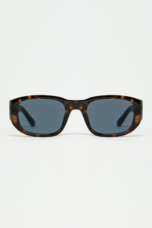 Q2 Oval Sunglasses with High Gloss Transparent Frames in brown